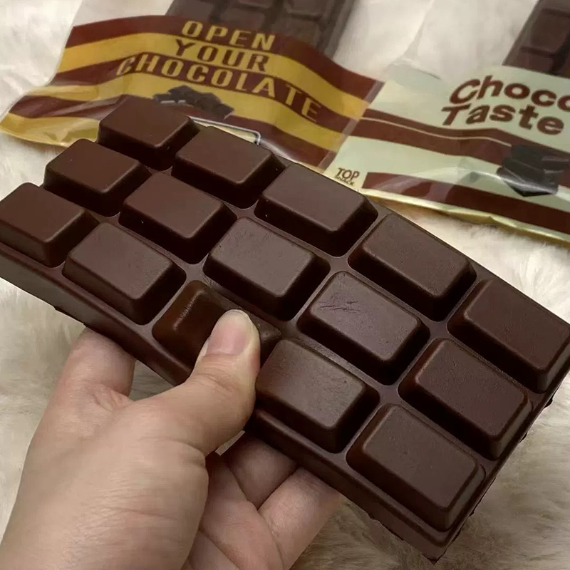 ของเล่นบีบช็อกโกแลตนุ่มนิ่ม บี - Junk Food Snacks บทวิจารณ์และราคา